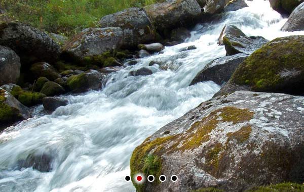 Фотография со значками для листания